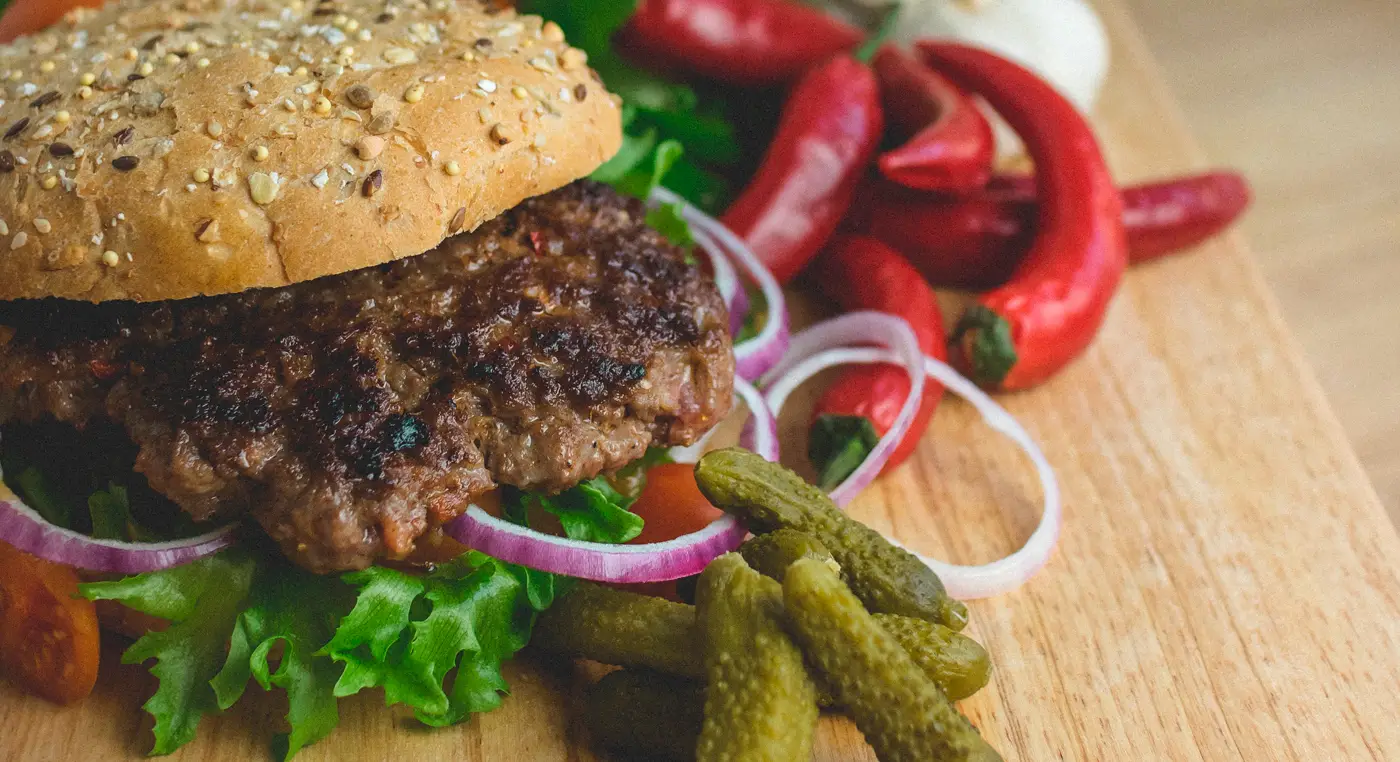 Gourmetburger med lokalt kjøtt